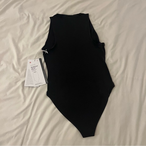 New Lululemon Wundermost Ultra-Soft High-Neck Sleeveless Bodysuit XS Black $68 - Picture 5 of 9